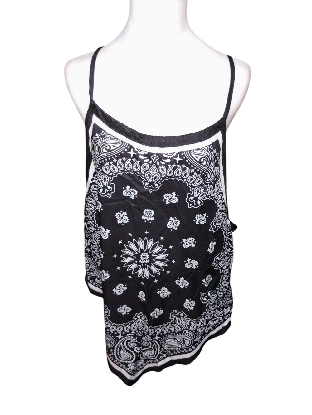 ❤️Black Bandana-Print Spaghetti Strap Tank Top